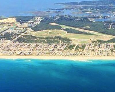 Scenic Airplane Tour of Outer Banks in a Cessna 172