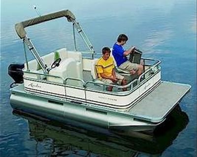 AuTrain Lake 14' Pontoon Rental