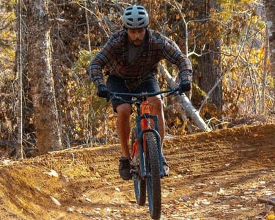 Guided Mountain Biking Tour in Bethel