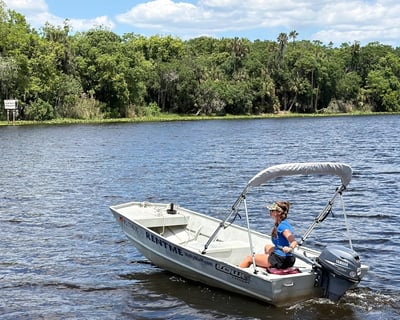 DeLand 14' Aluminum Fishing Boat Rental