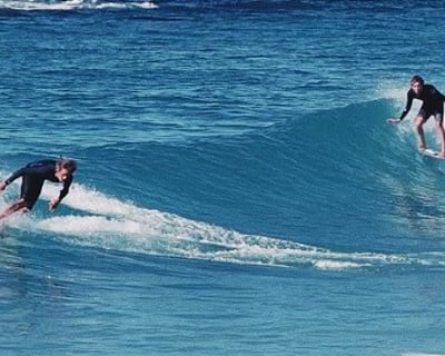 Group Skimboarding Lesson in Honolulu