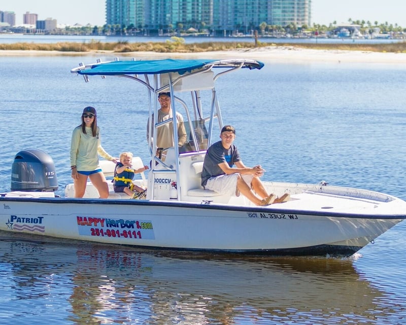 20' Center Console Boat Rental in Orange Beach