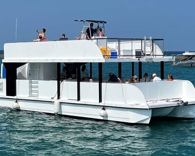 Chicago 42' Power Catamaran Charter