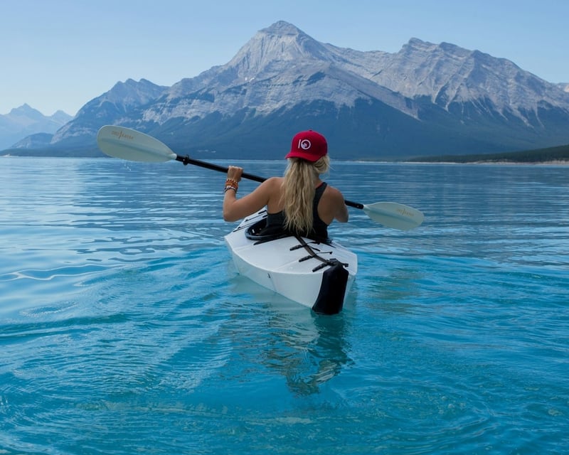 Single Kayak Rental in Council Grove, Kansas