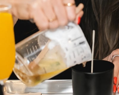 Dallas Candle Making Class With Mimosas