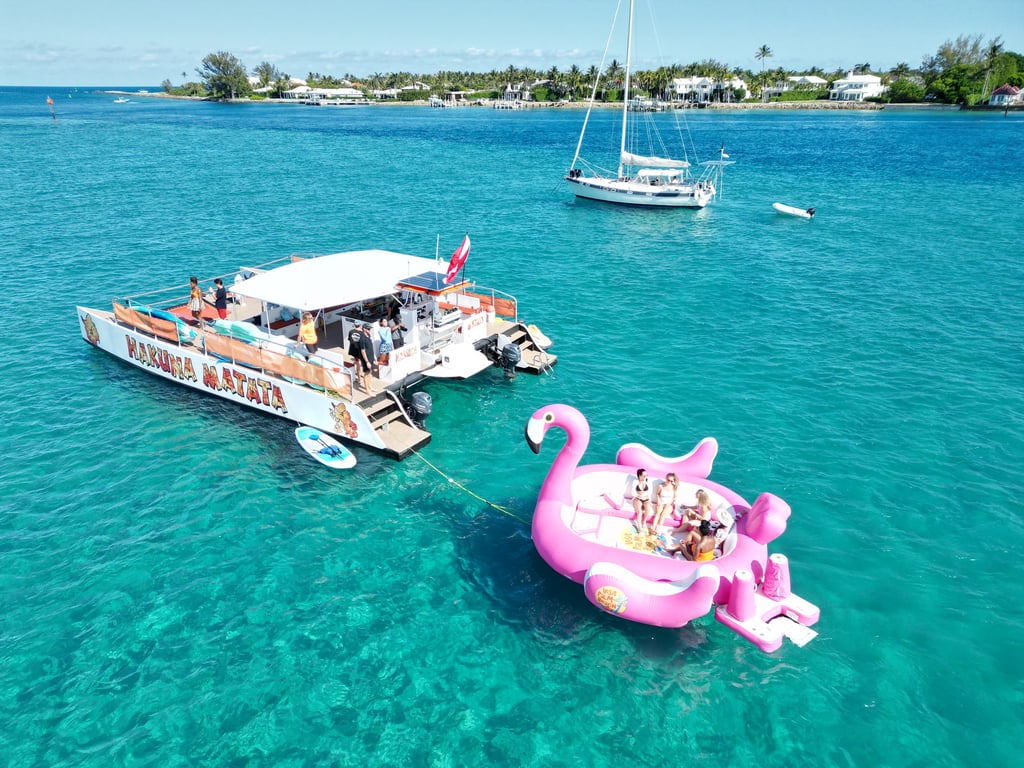 Flamingo Catamaran Party Cruise in West Palm Beach
