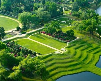 Explore Middleton Place Gardens & Carriage Tour