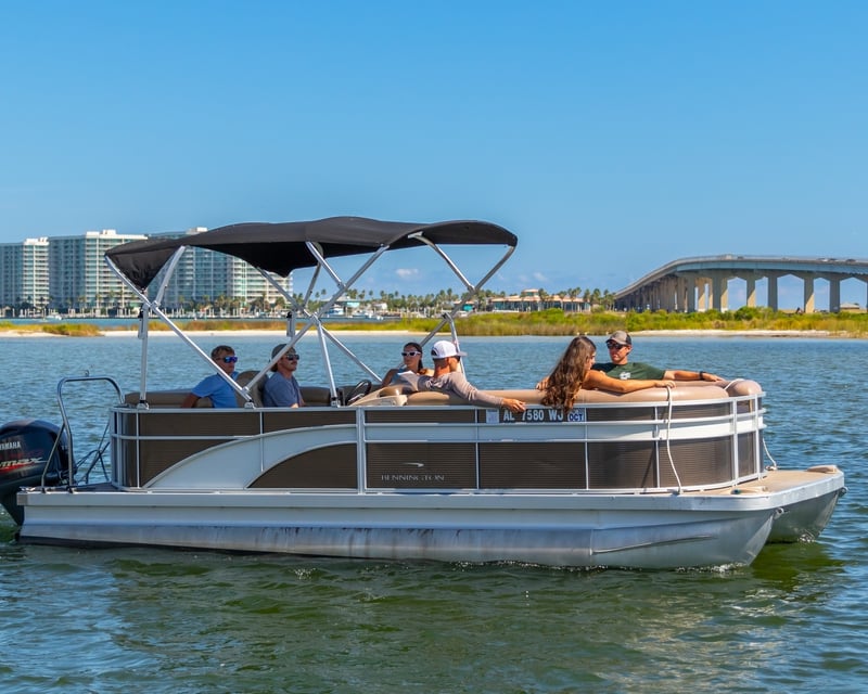 22' Pontoon Boat Rental in Orange Beach