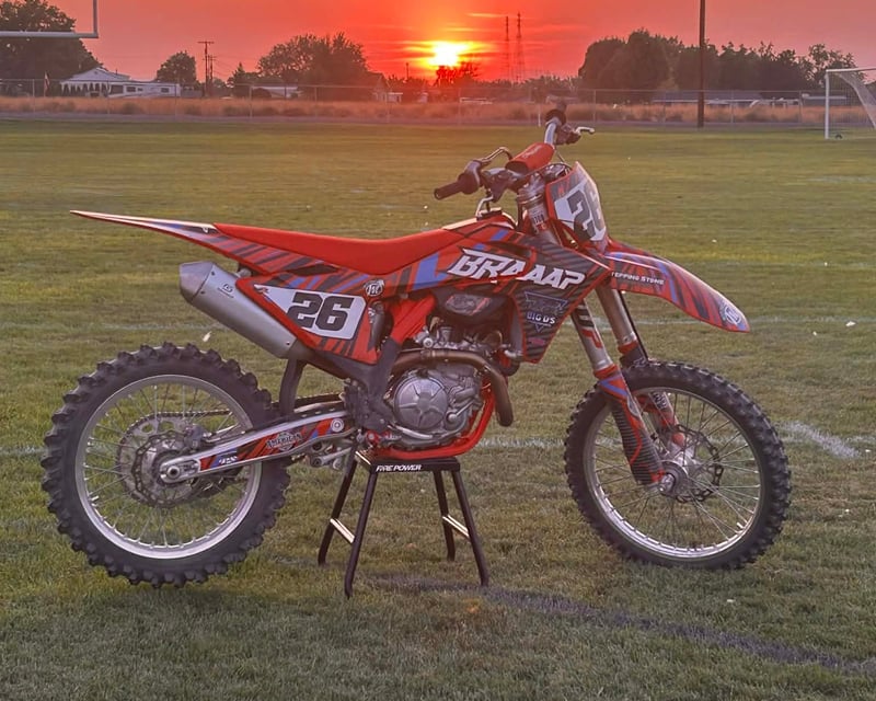 GasGas MC450F Dirt Bike Rental in Burbank, WA
