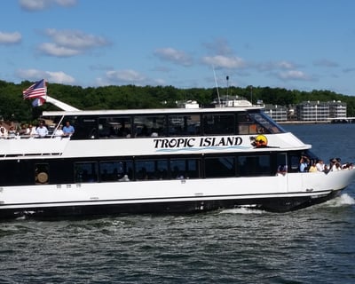 Noon Narrated Cruise on Lake of the Ozarks
