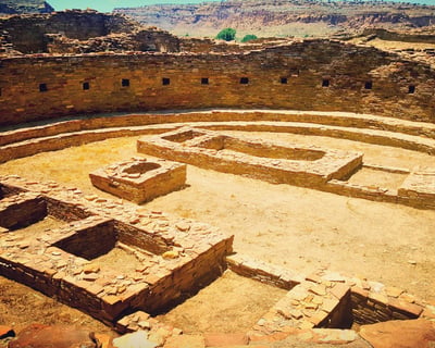 Explore Chaco Canyon on a Full-Day Guided Tour