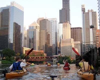3-Hour Chicago River Architectural Kayaking Tour
