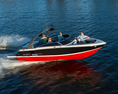 21' Powerboat Rental in South Lake Tahoe