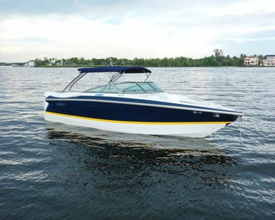 Explore Cape Coral by 28' Powerboat Rental