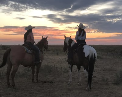 Sunset Horseback Riding Tour Near Amarillo
