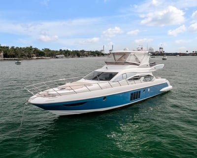 64' Yacht Charter in Hollywood