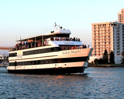 Evening Dining Cruise in Clearwater Beach