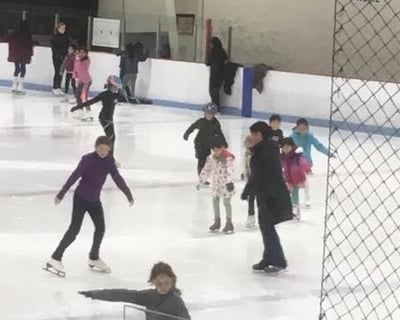 Public Ice Skating Session in Lynnwood