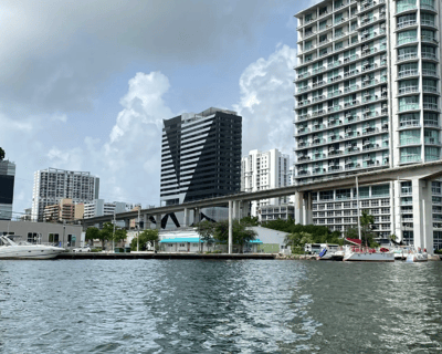 Cruise Biscayne Bay on an 8-Hour Charter