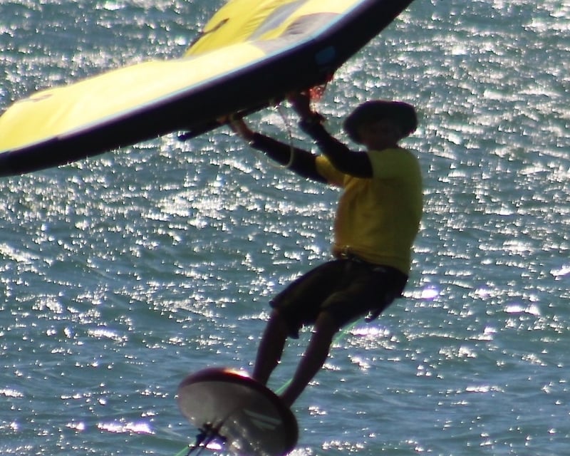 Wing Foil & Kite Foil Lessons in Kahului