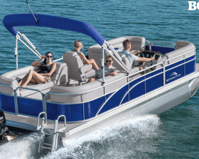 21' Pontoon Rental in Coldwater