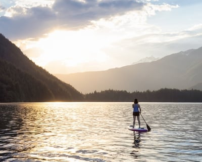 Guided Stand-Up Paddleboarding Tour on the Columbia River