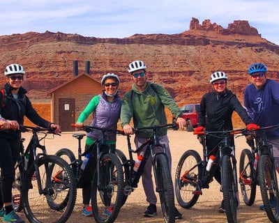 30-Mile Guided Mountain Bike Tour in Moab