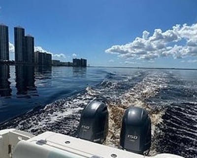 Caloosahatchee River 2-Hour Boat Tour