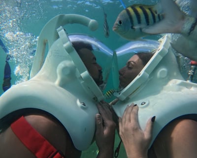 1.5-Hour Underwater Walking Tour in San Juan