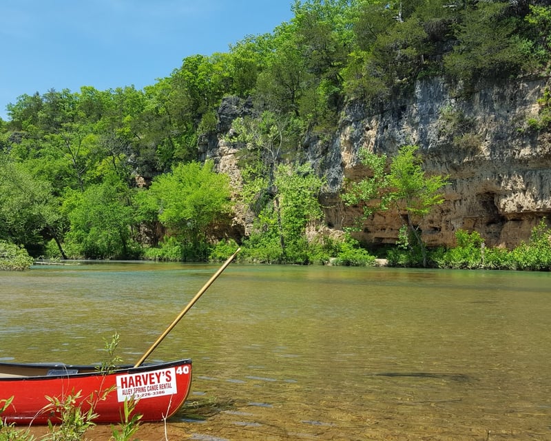 7-Mile Float Trip from Alley Spring to Eminence