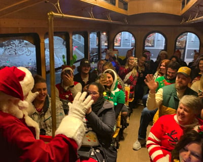 Holiday Pub Crawl in Door County
