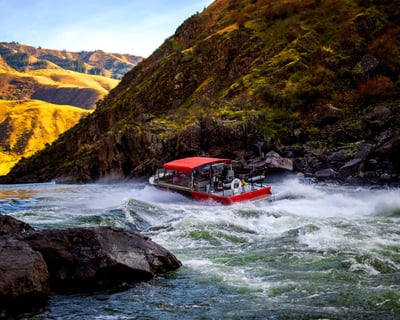 Hells Canyon Jet Boat Tour with Lunch