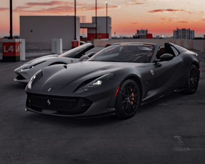 Chicago Ferrari 812 GTS Rental