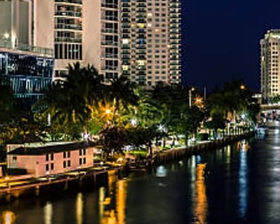 Sunset Pontoon Charter in Fort Lauderdale