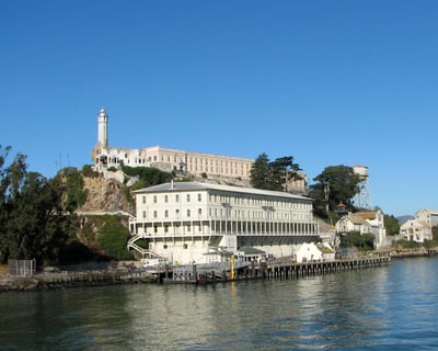Alcatraz Tour with Ferry, Audio Tour and Bike, Bus or Bay Cruise