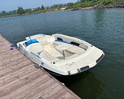 3-Hour Deckboat Charter in Grand Marais