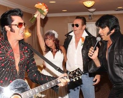 Dueling Elvis Wedding Ceremony in Las Vegas