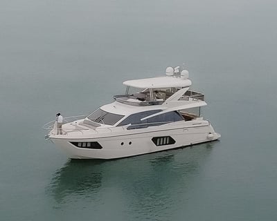 Cruise Wrightsville Beach Aboard a 60' Yacht
