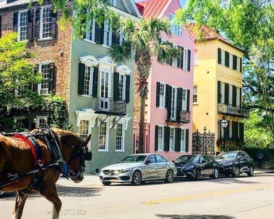 Explore Charleston on a Guided 1-Hour Carriage Tour