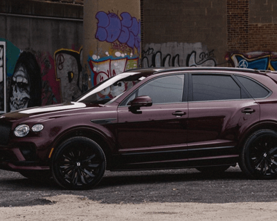 Bentley Bentayga Rental in Chicago