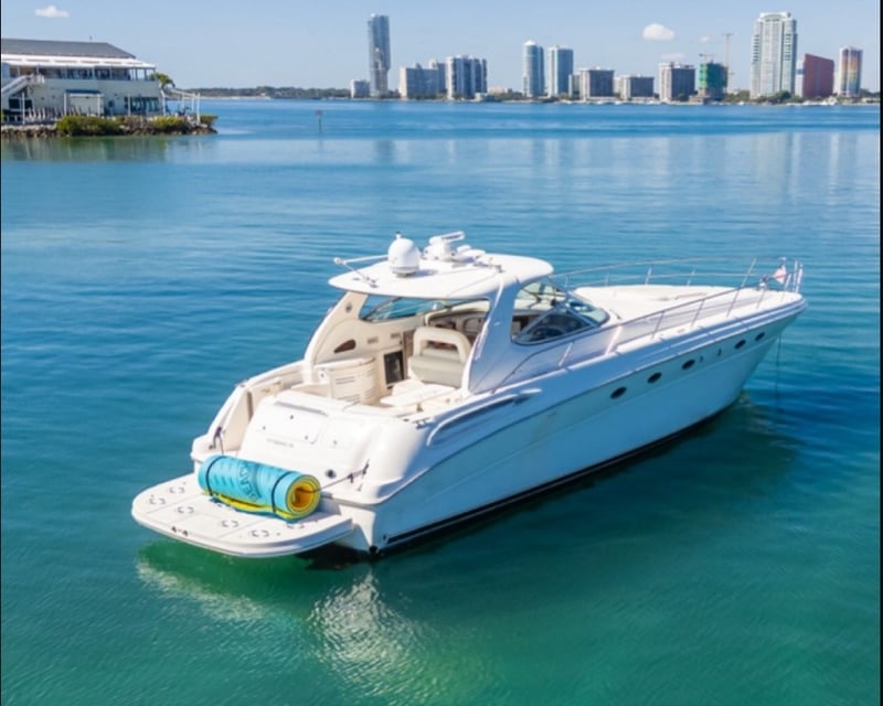60' Yacht Charter in Miami