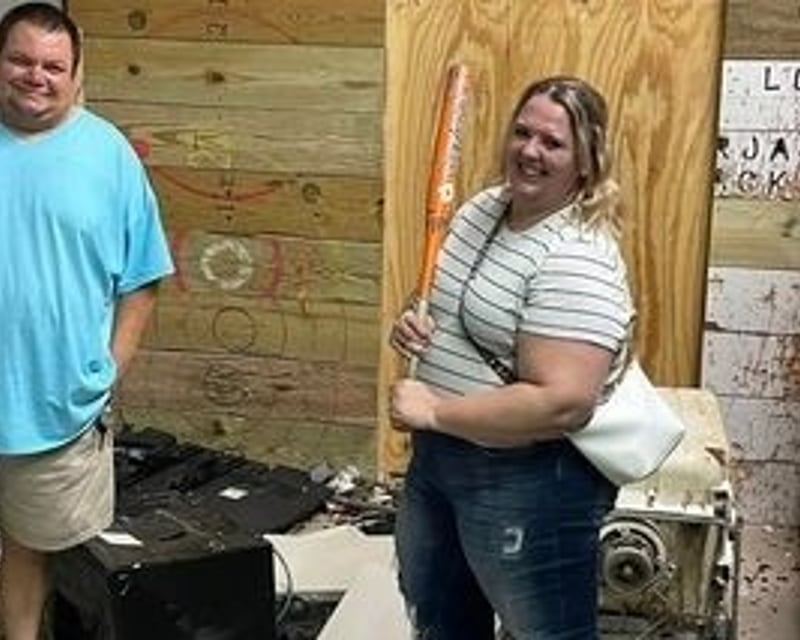 Bottle-Smashing Rage Room in Broken Arrow