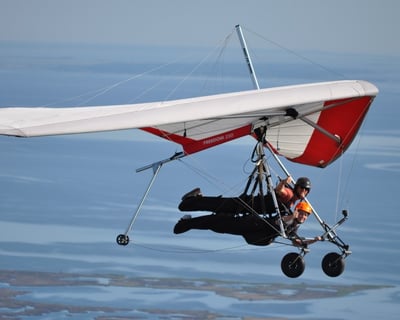 Tandem Hang Gliding Lesson at 5,000 Feet in Jarvisburg