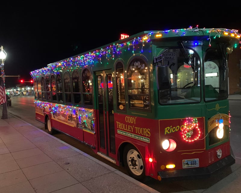 Christmas Lights Trolley Tour in Cody
