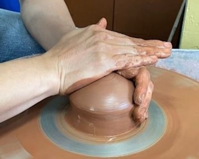 Macon Pottery Wheel Taster Class