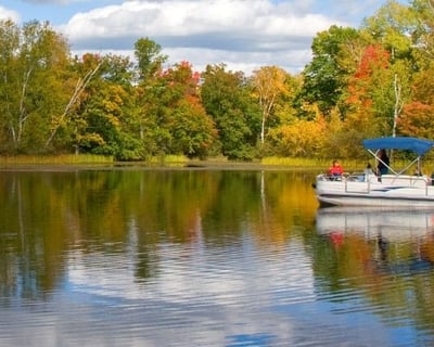 21' Pontoon Rental in Baileys Harbor