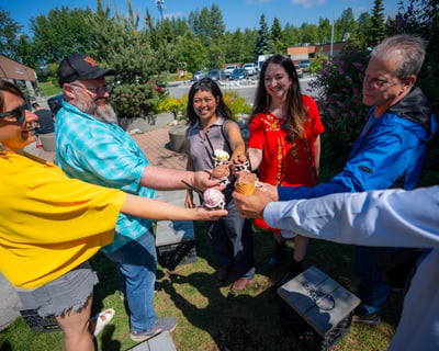 Taste & Sightsee on a Guided Van Tour in Anchorage