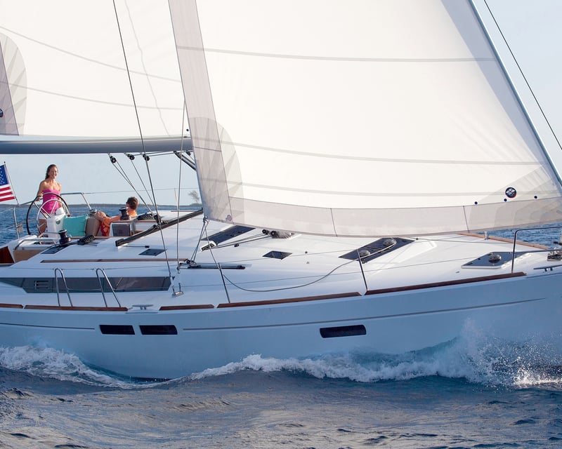 Private 48' Sailing Yacht Charter in St. Petersburg