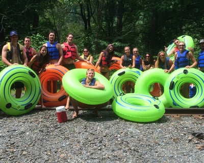 Float the Delaware River on a 3-Mile Tubing Trip