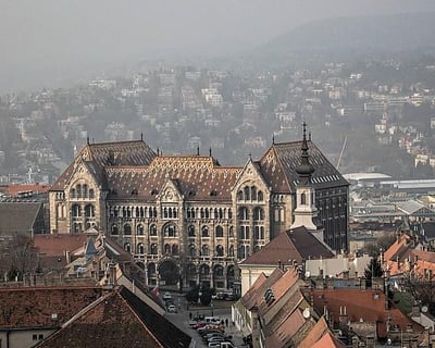 4-Hour Buda Castle Guided Tour